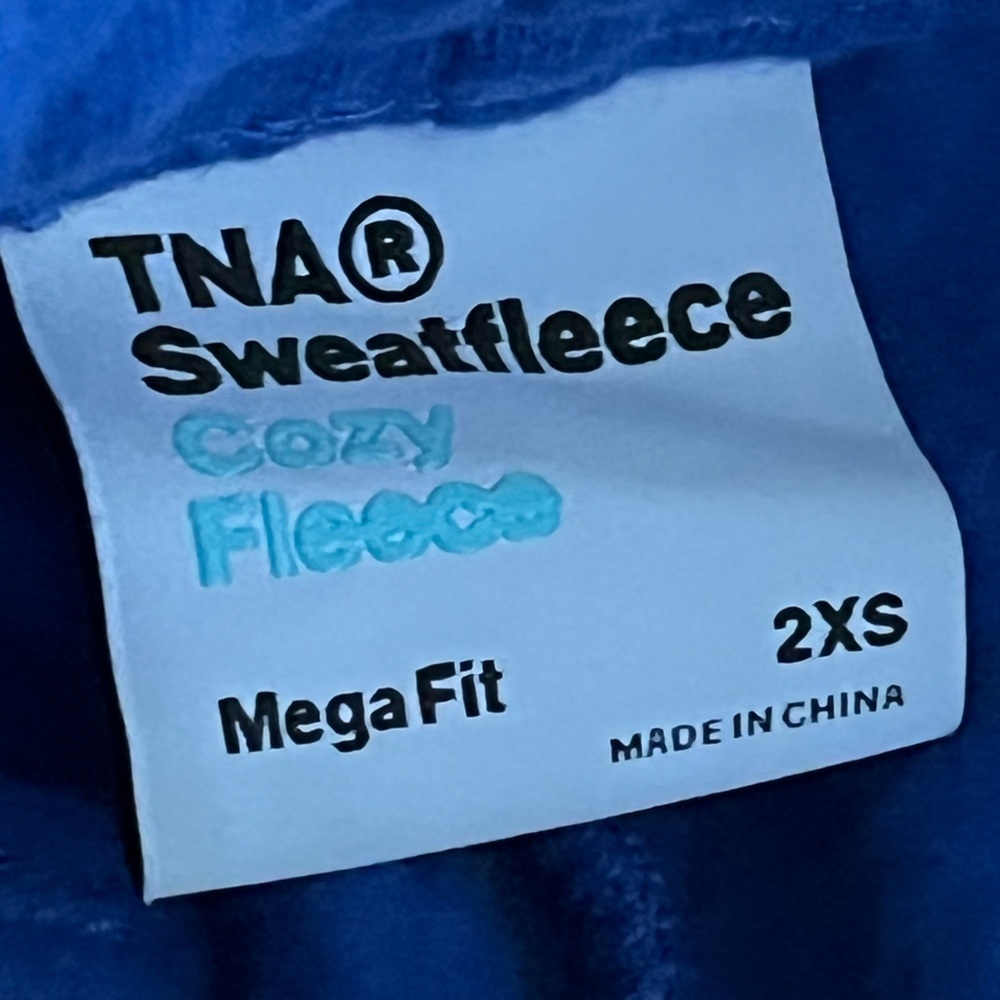 Aritzia TNA Sweatfleece Cozy Fleece Cargo Mega Fit Sweatpants in Jazz Blue, NEW - Picture 12 of 17